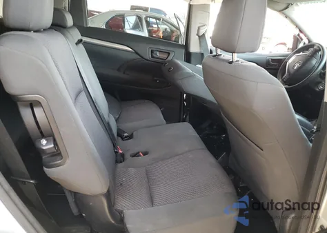 2018 Toyota Highlander Le из США, поврежденный, VIN 5TDBZRFH0JS823980